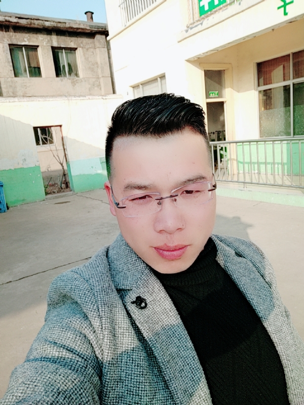 舍得的第一张照片--渭南相亲服务中心