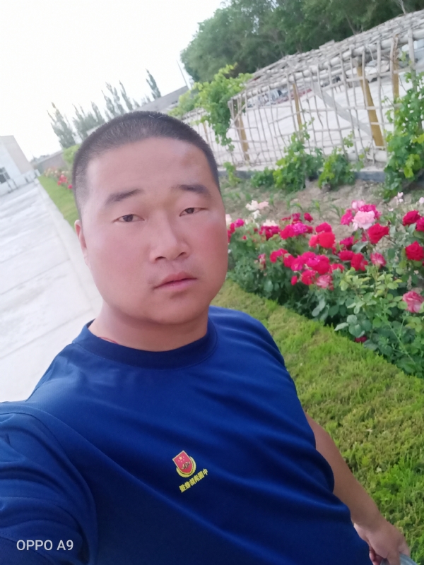 奋斗中的青春最美丽的第一张照片--渭南相亲服务中心