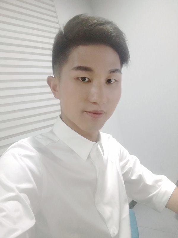 MrLi的第一张照片--渭南相亲服务中心