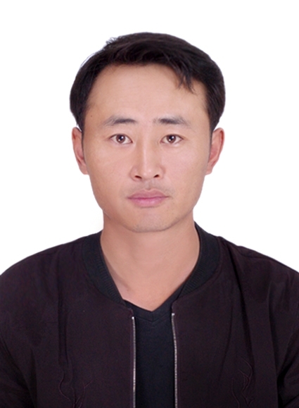 淡漠痕的第一张照片--渭南相亲服务中心