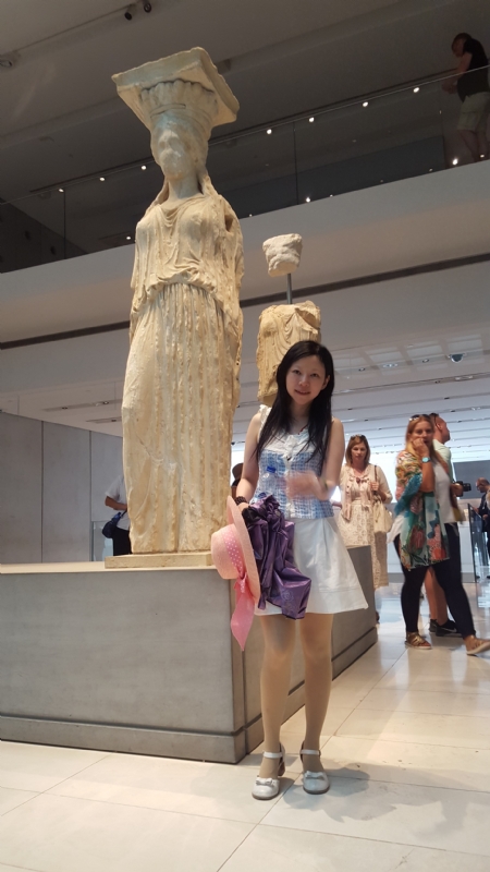 捻花微笑的第一张照片--渭南相亲服务中心