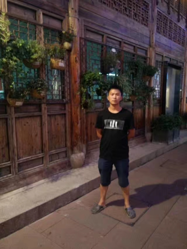 回忆的第一张照片--渭南相亲服务中心