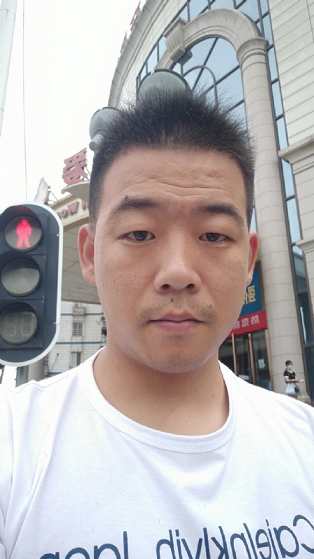 夜空的第一张照片--渭南相亲服务中心