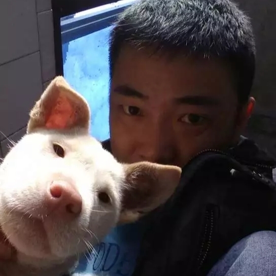 光棍的第一张照片--渭南相亲服务中心