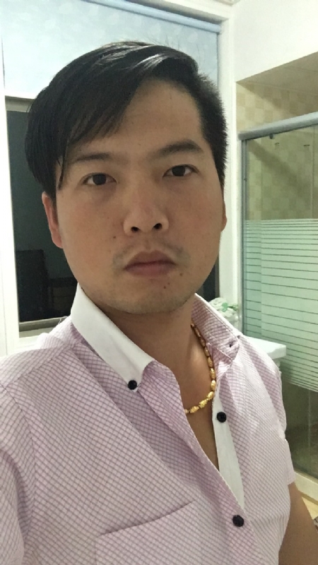 彬彬有礼的第二张照片--渭南相亲服务中心