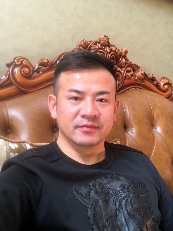 治国的第一张照片--渭南相亲服务中心