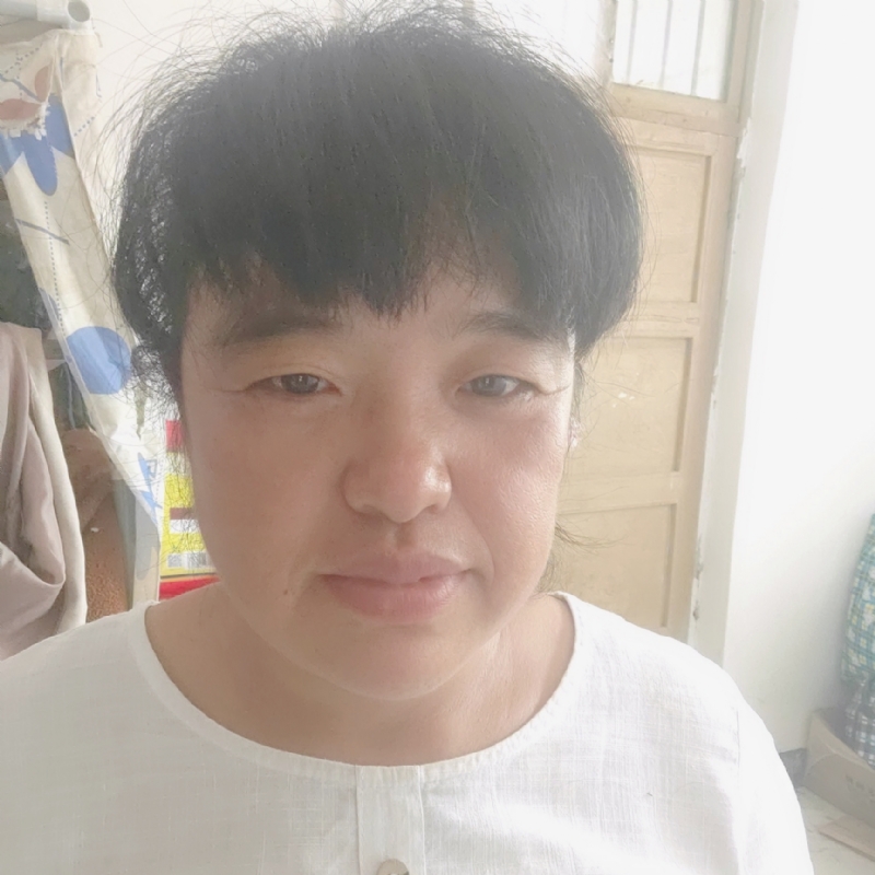 二妮的第二张照片--渭南相亲服务中心