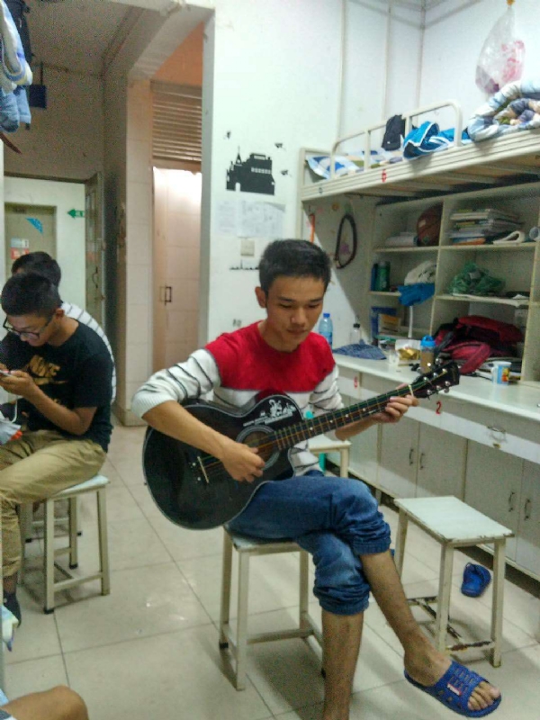 小林哥的第一张照片--渭南相亲服务中心