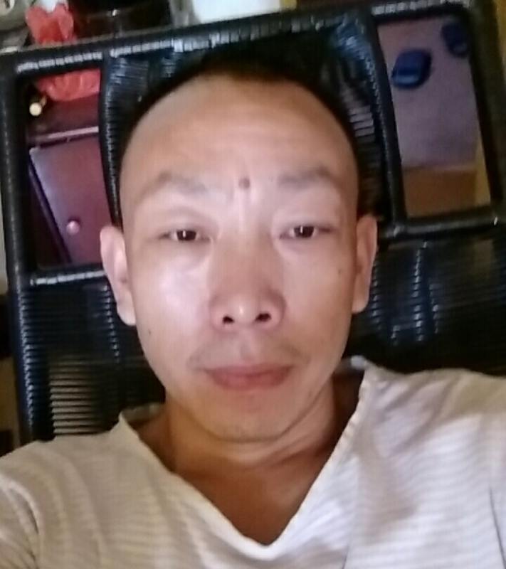 寻爱的第一张照片--渭南相亲服务中心