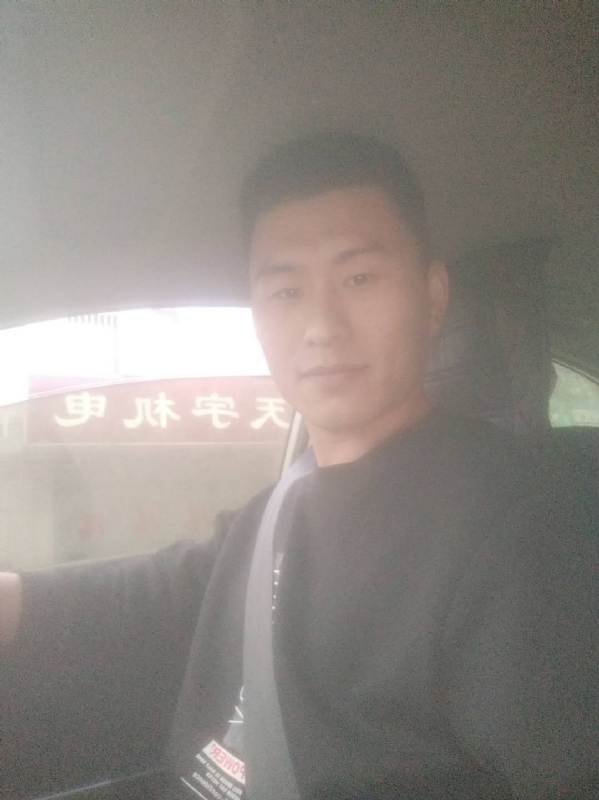 老鼠爱上猫的第一张照片--渭南相亲服务中心