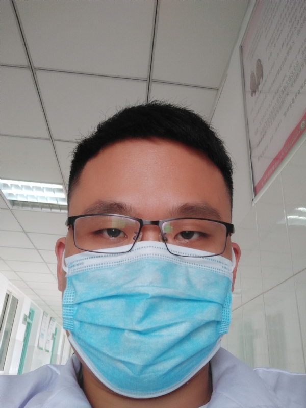 风轻云淡的第一张照片--渭南相亲服务中心