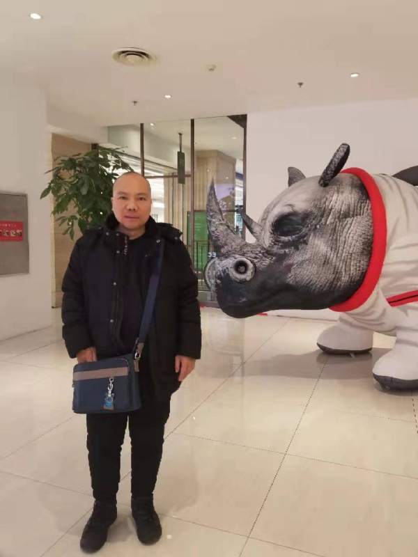 酒香四溢的第五张照片--渭南相亲服务中心