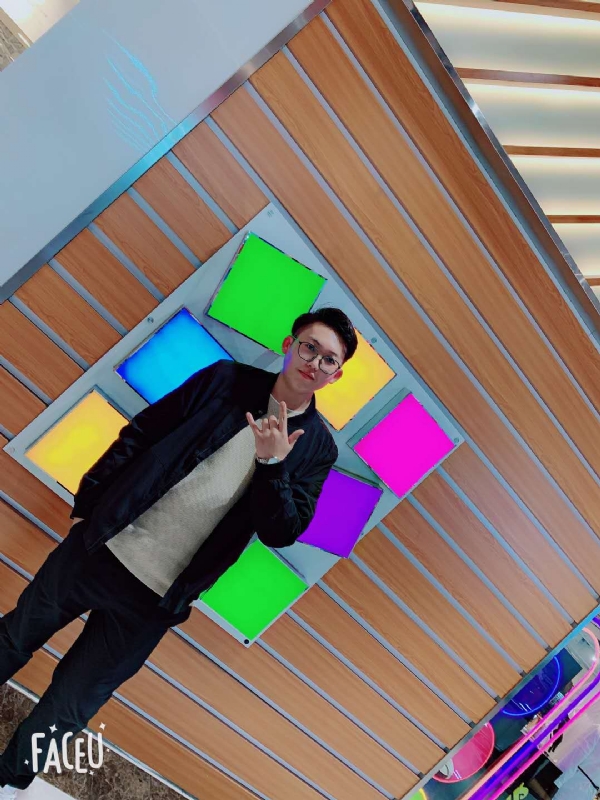 陪伴是最长情的告白的第一张照片--渭南相亲服务中心