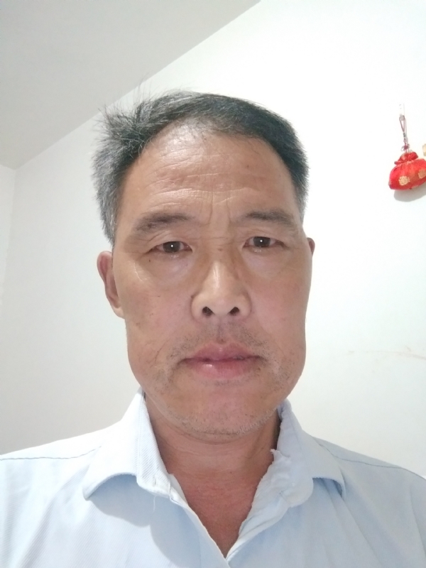 邹学辉的第三张照片--渭南相亲服务中心