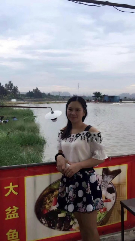 莹莹的第一张照片--渭南相亲服务中心