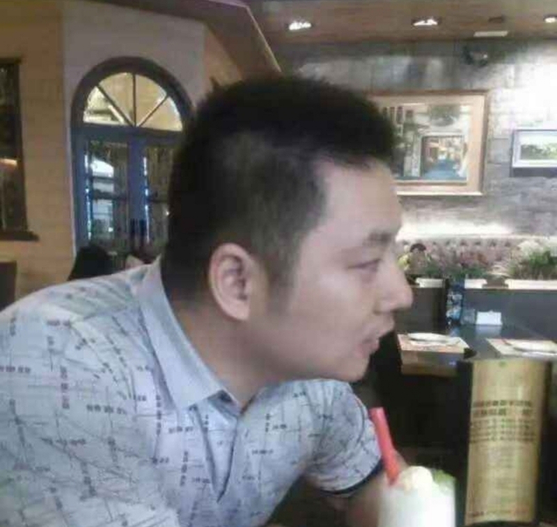 明月^清风的第二张照片--渭南相亲服务中心