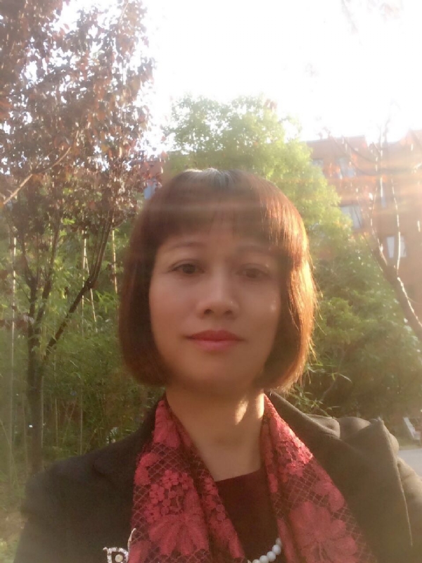 张馨方的第一张照片--渭南相亲服务中心
