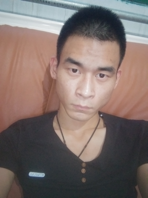 单身狗一枚的第二张照片--渭南相亲服务中心