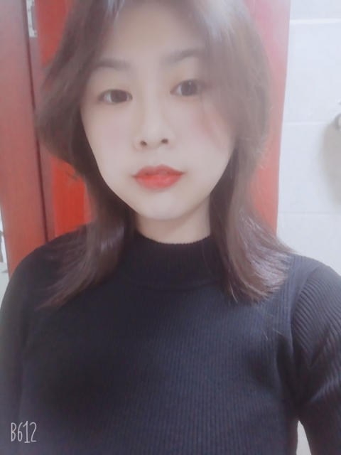 香菜的第一张照片--渭南相亲服务中心