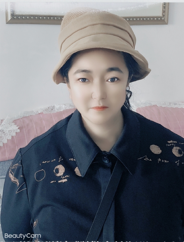 蕾蕾的第一张照片--渭南相亲服务中心