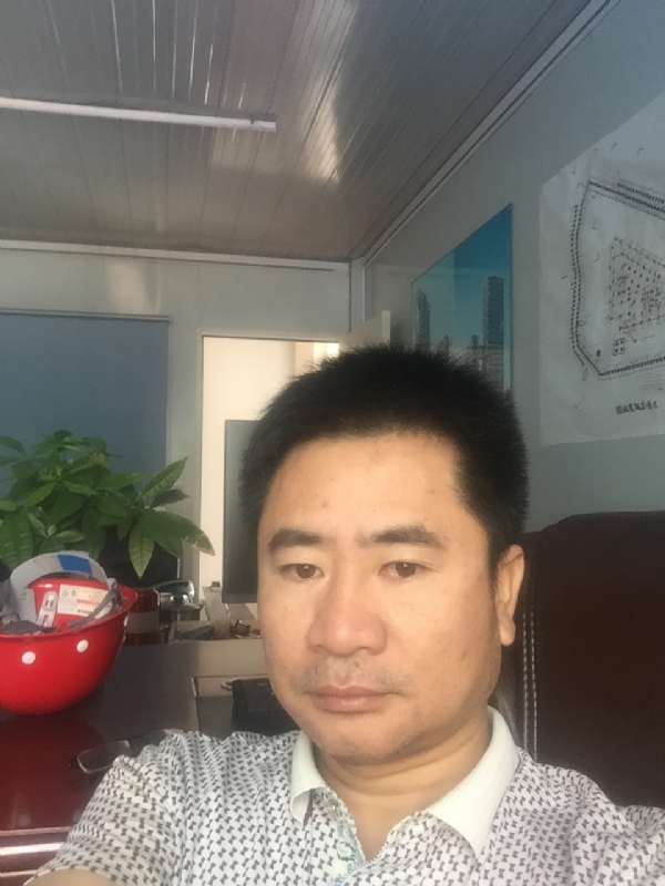 一步之遥的第一张照片--渭南相亲服务中心