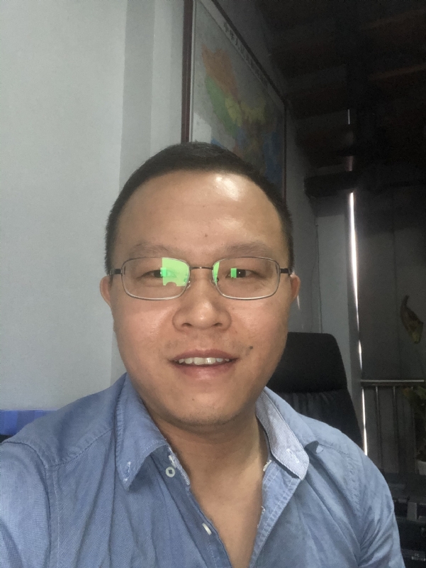 小吴的第一张照片--渭南相亲服务中心