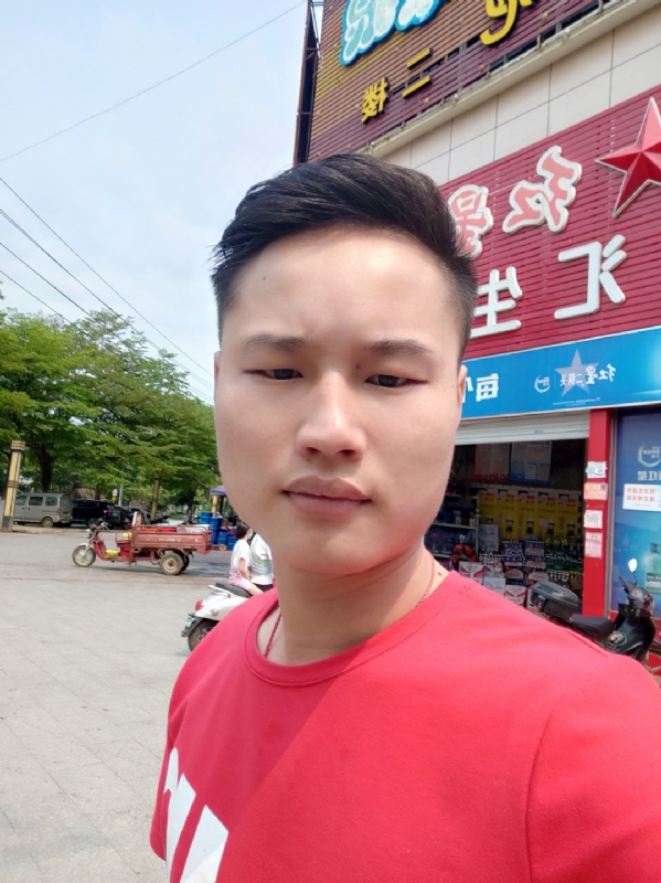 刘振军的第一张照片--渭南相亲服务中心