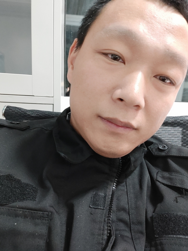 真实找人结婚的第二张照片--渭南相亲服务中心