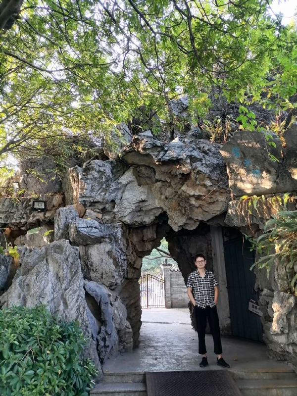 萍水相逢晏的第二张照片--渭南相亲服务中心