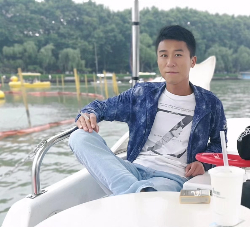 小熊微品的第一张照片--渭南相亲服务中心