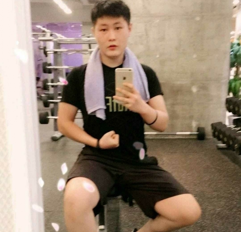 晚婚的第二张照片--渭南相亲服务中心