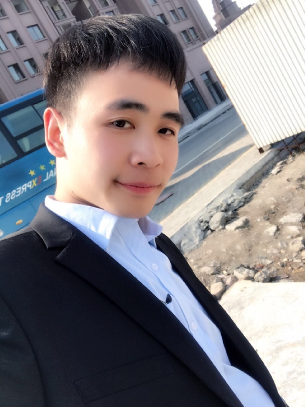 流浪者的第一张照片--渭南相亲服务中心