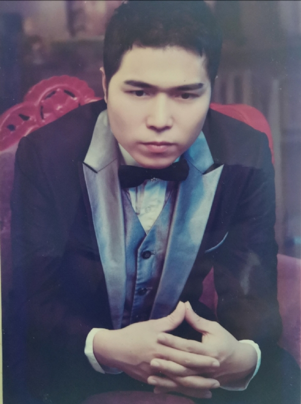 刨花生雪的第一张照片--渭南相亲服务中心