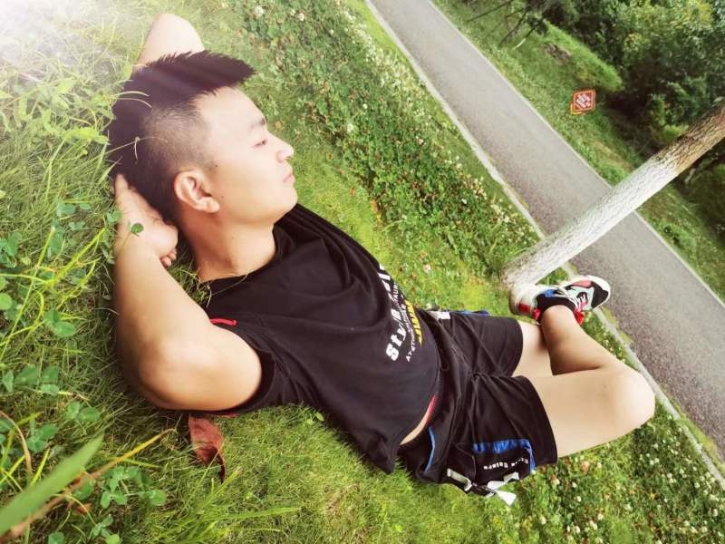 危笑的第一张照片--渭南相亲服务中心