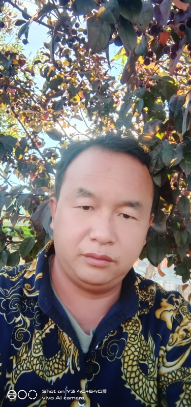 战狼的第一张照片--渭南相亲服务中心