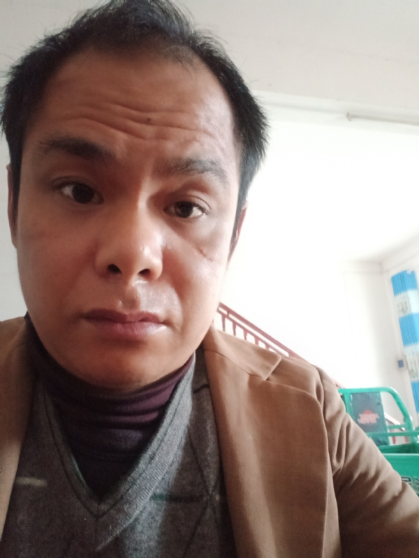 唐水果店发发发的第二张照片--渭南相亲服务中心