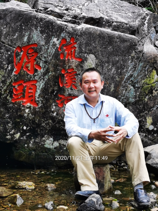 杨财神的第一张照片--渭南相亲服务中心