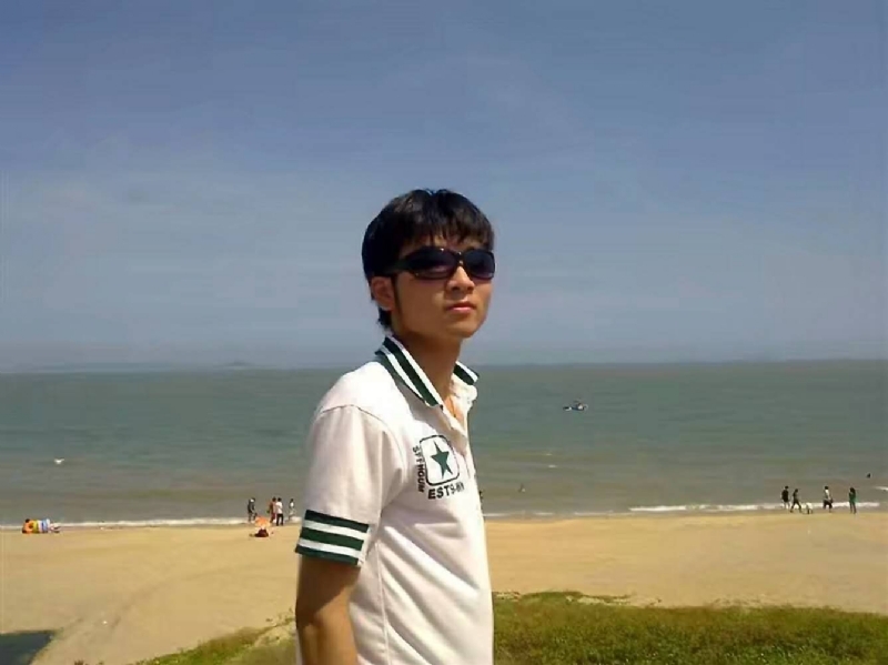 阿俊的第一张照片--渭南相亲服务中心