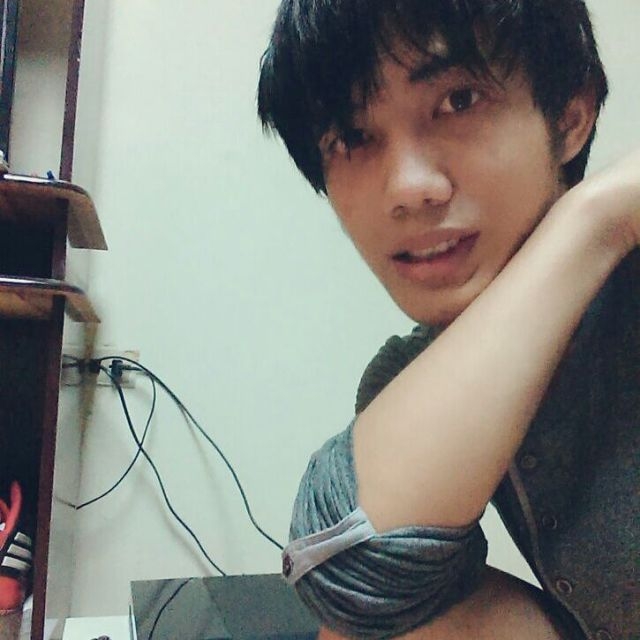 jhonnycheng的第一张照片--渭南相亲服务中心