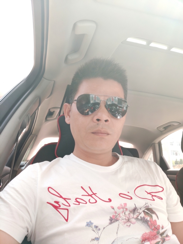 单身已久的第一张照片--渭南相亲服务中心