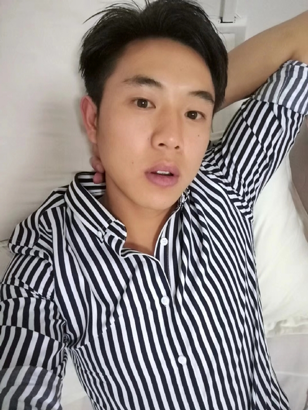 小雷的第二张照片--渭南相亲服务中心