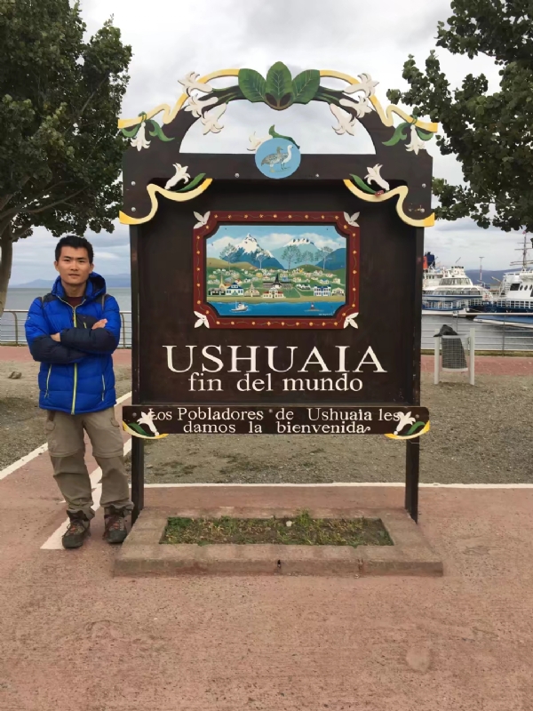 龍少的第一张照片--渭南相亲服务中心