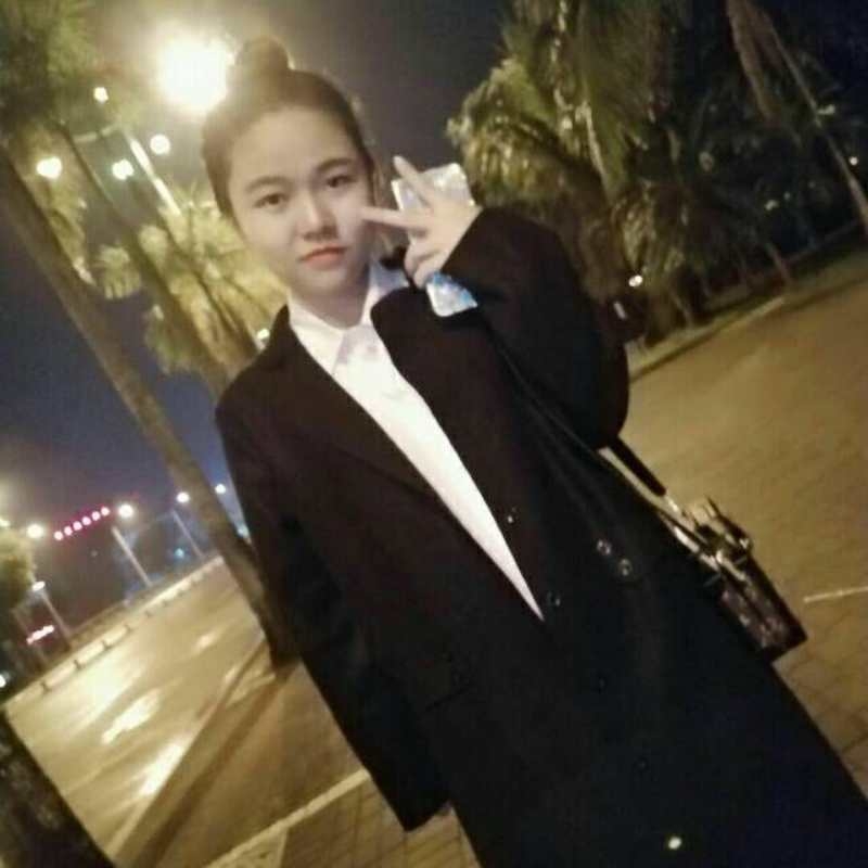 冰心的第二张照片--渭南相亲服务中心