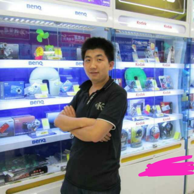 江寒孤钓的第一张照片--渭南相亲服务中心