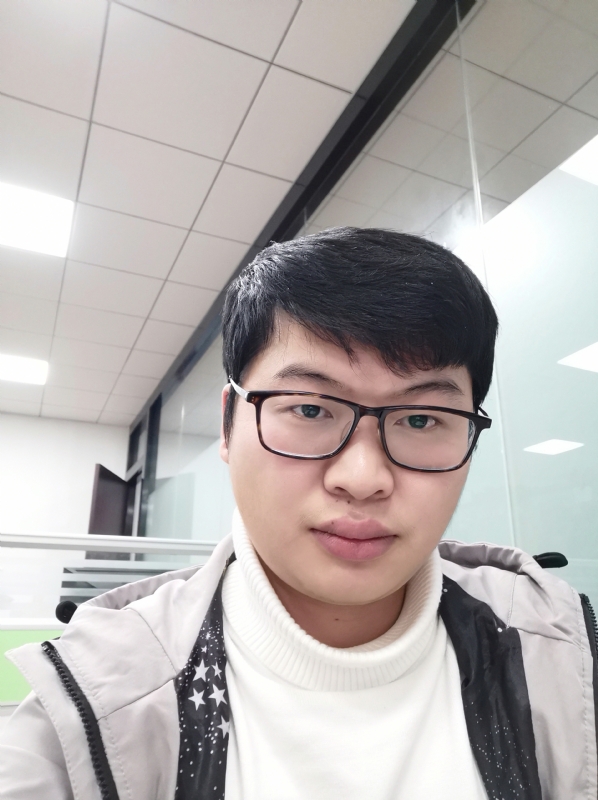 乀漓洛的第一张照片--渭南相亲服务中心