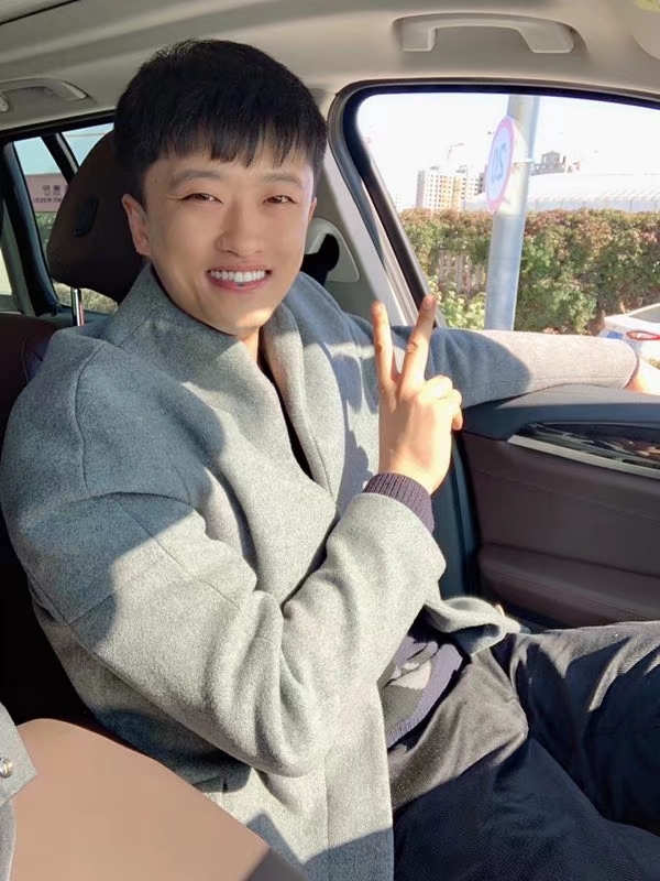 炫甫的第一张照片--渭南相亲服务中心