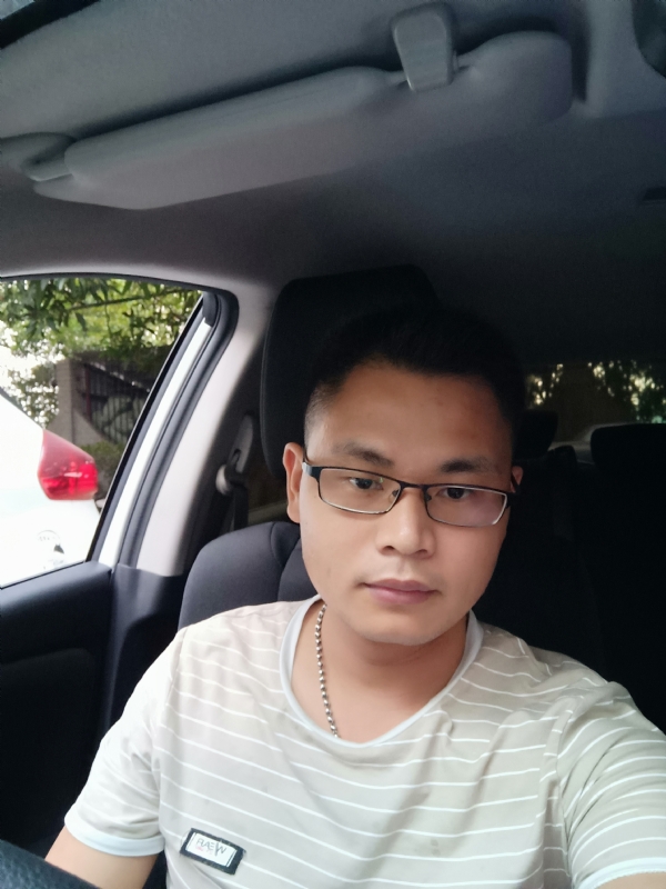 水明的第二张照片--渭南相亲服务中心