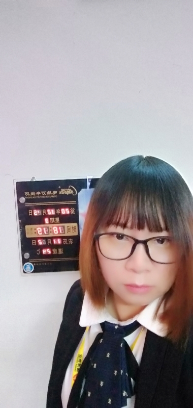 苹果的第一张照片--渭南相亲服务中心