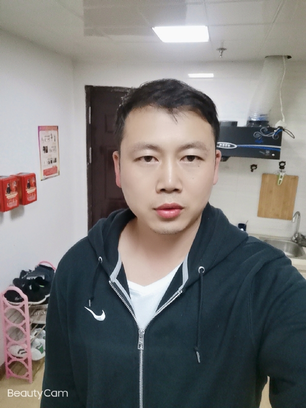 暖暖的风的第一张照片--渭南相亲服务中心