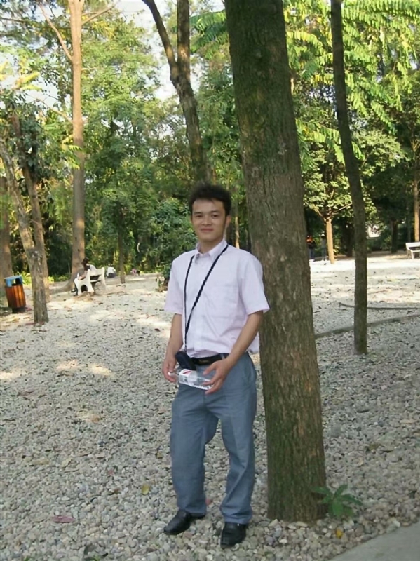 雨浓的第二张照片--渭南相亲服务中心